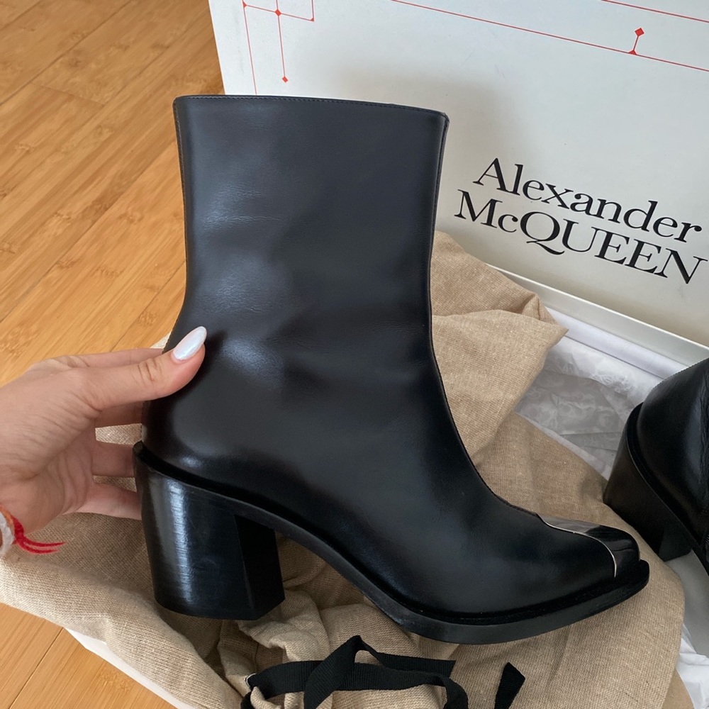 Alexander McQueen “boxcar” ankle booties